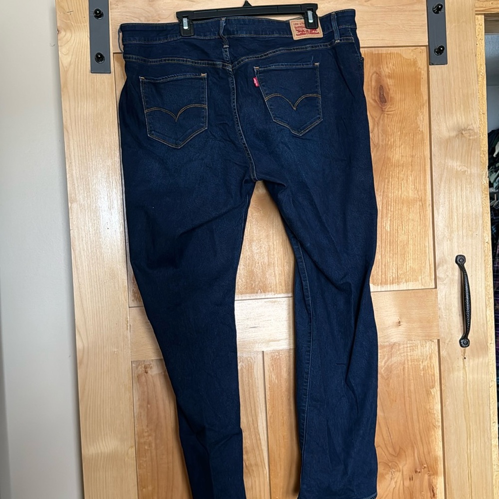 Women’s jeans